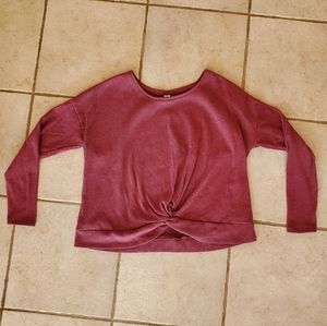 Large, knot top